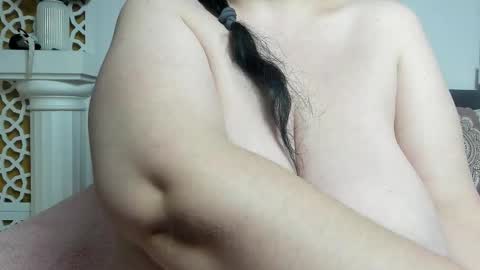 alesha_arabian_ online show from 02/09/26, 05:00