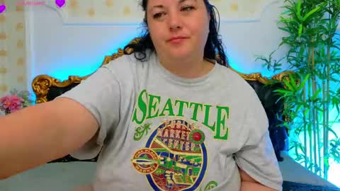 alesha_arabian_ online show from 04/15/26, 02:18