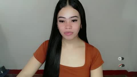 Snapshot of alesha_vibe_me chatting on 12/14/24, 05:07 alesha_vibe_me online show from 12/14/24, 05:07