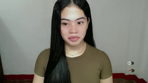 Snapshot of alesha_vibe_me chatting on 03/04/25, 04:27 alesha_vibe_me online show from 03/04/25, 04:27