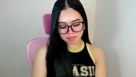 Snapshot of alesha_vibe_me chatting on 05/16/26, 12:37 alesha_vibe_me online show from 05/16/26, 12:37