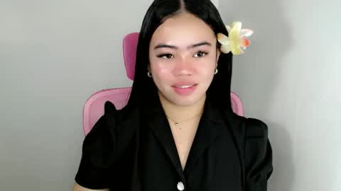 Snapshot of alesha_vibe_me chatting on 05/25/26, 01:50 alesha_vibe_me online show from 05/25/26, 01:50