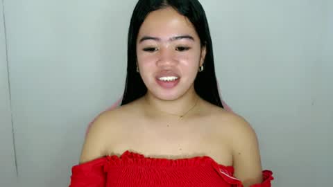 Snapshot of alesha_vibe_me chatting on 06/22/26, 07:22 alesha_vibe_me online show from 06/22/26, 07:22