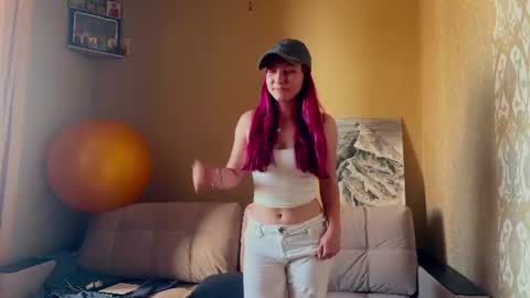 Emma online show from 06/29/26, 03:57
