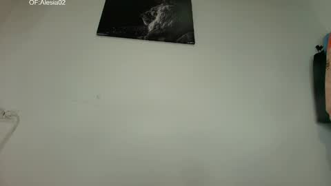 alesia02 online show from 04/04/26, 04:33