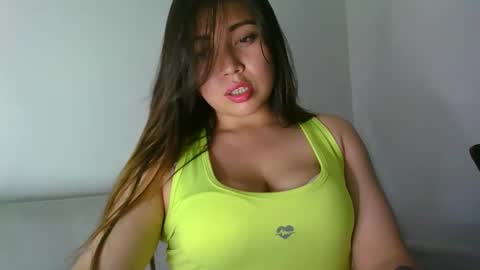 QUEEN OFF MILk  IM BACK  15 NOV online show from 10/30/25, 11:27