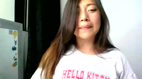 Snapshot of aleska_dollx chatting on 07/20/26, 12:58 QUEEN OFF MILk IM BACK 15 NOV online show from 07/20/26, 12:58