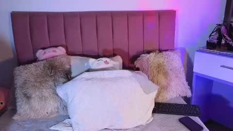 aleska_romanova online show from 04/23/26, 04:46