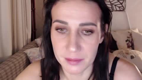 Sandra online show from 01/28/25, 01:38