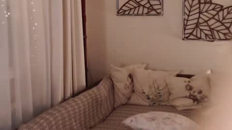 Sandra online show from 02/10/25, 07:28