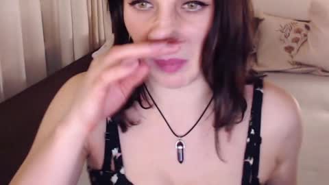 Sandra online show from 02/15/25, 06:01