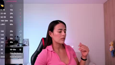 AlessandraMoreli Its my birthday online show from 07/02/26, 06:14