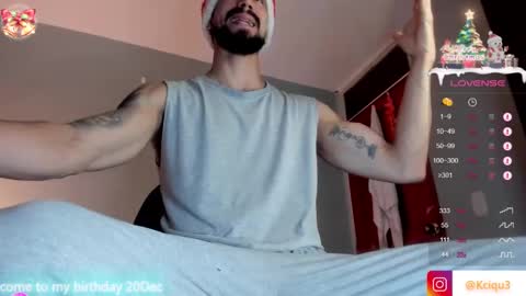 Snapshot of alessandro_dibellucci chatting on 12/16/24, 11:01 Kciqu3 Independent model online show from 12/16/24, 11:01