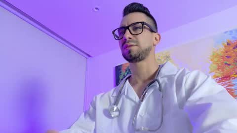 Snapshot of alessandro_dibellucci chatting on 10/09/25, 11:47 Kciqu3 Independent model online show from 10/09/25, 11:47