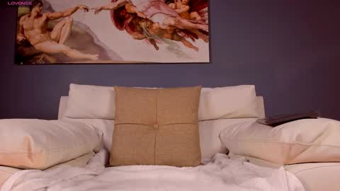 Alessandro INDEPENDENT MODEL online show from 03/22/26, 09:40