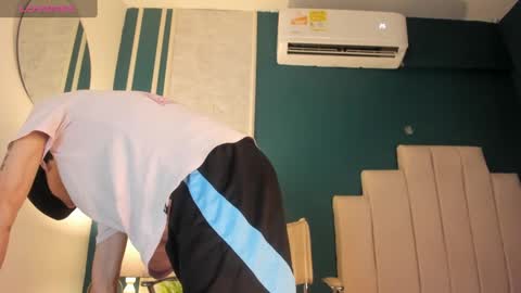 Snapshot of alessandro_dybala chatting on 01/02/25, 12:03 Alessandro Dybala online show from 01/02/25, 12:03