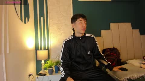 Snapshot of alessandro_dybala chatting on 02/08/25, 11:55 Alessandro Dybala online show from 02/08/25, 11:55