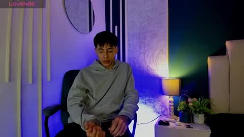 Snapshot of alessandro_dybala chatting on 03/01/25, 11:50 Alessandro Dybala online show from 03/01/25, 11:50