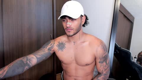 Alessandro Vanni online show from 12/22/24, 03:22