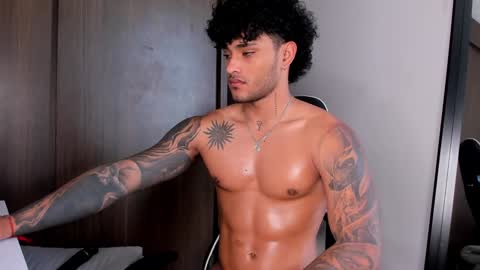 Alessandro Vanni online show from 01/14/25, 01:49