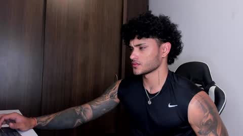 Alessandro Vanni online show from 01/16/25, 11:59