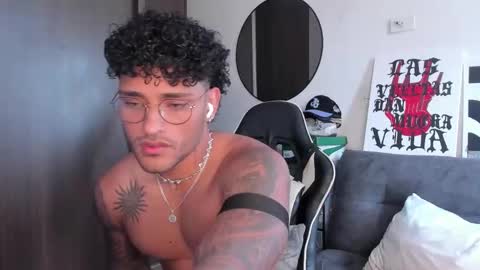 Alessandro Vanni online show from 10/02/25, 02:02