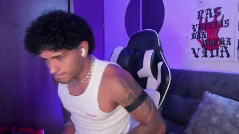 Alessandro Vanni online show from 04/15/26, 01:51