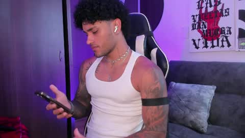 Alessandro Vanni online show from 04/21/26, 01:28