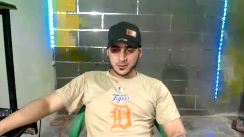 Snapshot of alessandrobooy chatting on 07/11/26, 02:25 alessandro online show from 07/11/26, 02:25