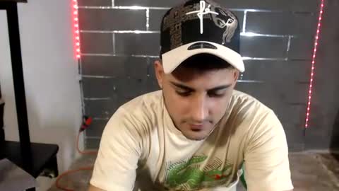 Snapshot of alessandrobooy chatting on 07/13/26, 03:09 alessandro online show from 07/13/26, 03:09