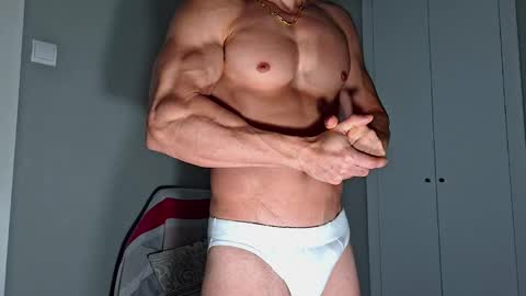 Alessandro online show from 11/04/25, 07:18