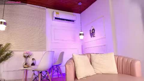 Alejandra  online show from 01/15/26, 12:10