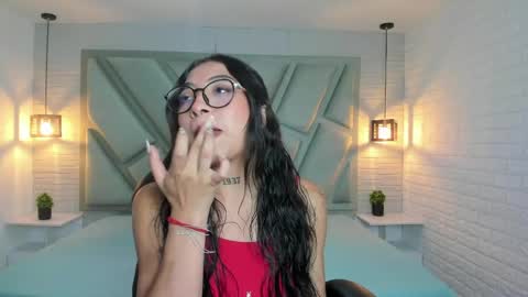 Alessia  online show from 05/10/26, 04:28