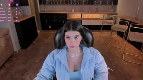 Snapshot of alessiacorleone_ chatting on 03/05/25, 10:10 Alessia online show from 03/05/25, 10:10