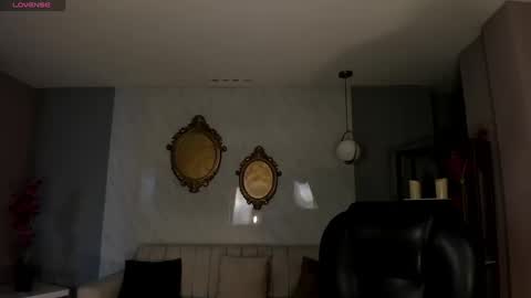 Snapshot of alessiacorleone_ chatting on 09/25/25, 05:16 Alessia online show from 09/25/25, 05:16
