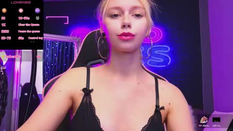 alessiacroft online show from 03/25/26, 05:24