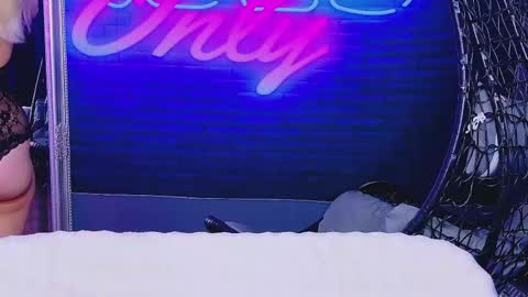 alessiacroft online show from 05/05/26, 03:47