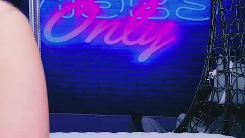 alessiacroft online show from 05/15/26, 04:41