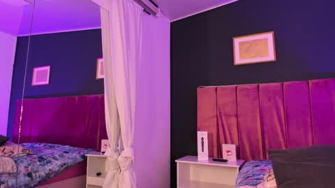 Alessia  online show from 04/21/26, 01:42