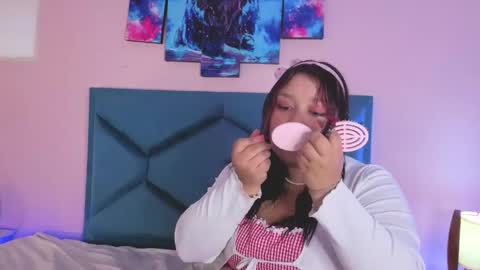 AleSweett online show from 04/17/26, 12:19