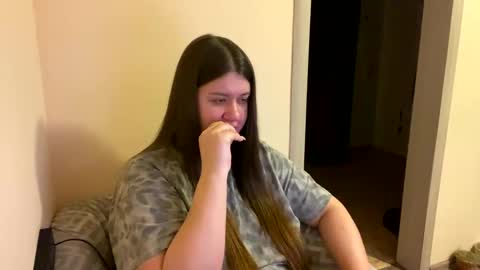 Aletta Oushen online show from 01/28/25, 12:43