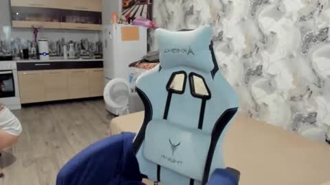 Aletta Oushen online show from 11/10/25, 10:58