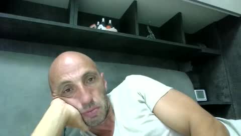 alex120475 online show from 09/09/25, 09:25