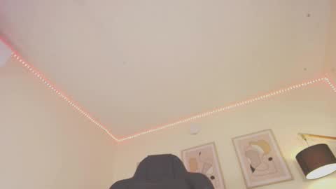 Alexa online show from 02/23/25, 04:57