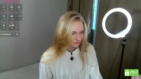 Snapshot of alex626506 chatting on 05/13/26, 02:14 Alex online show from 05/13/26, 02:14