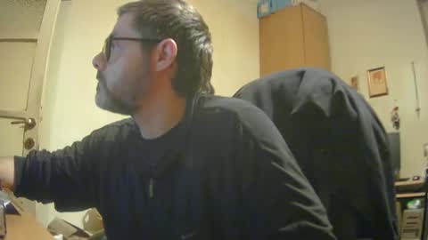 alex81pv1981 online show from 02/04/25, 05:23