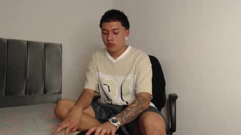 Owen online show from 01/28/25, 01:50