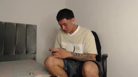 Owen online show from 01/28/25, 05:00