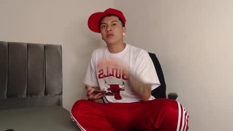 Owen online show from 02/15/25, 06:12