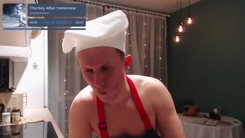 Alex Amazing online show from 03/04/25, 01:12